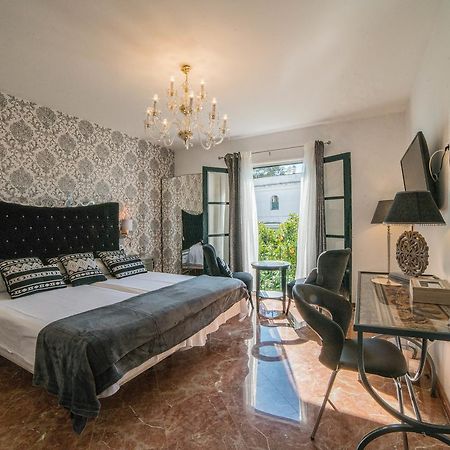 Rey Don Pedro Luxury Home Seville Exterior photo