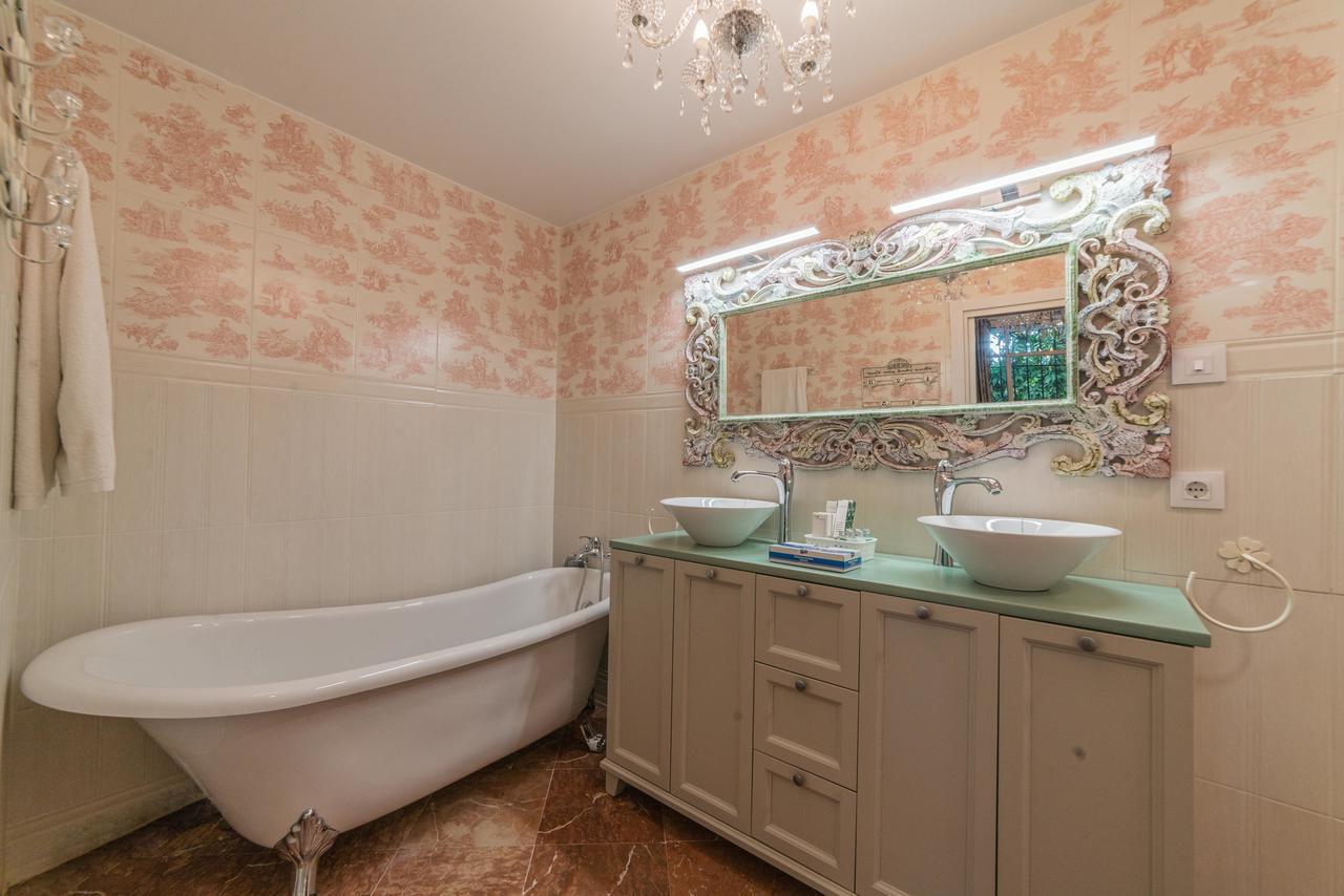 Rey Don Pedro Luxury Home Seville Room photo